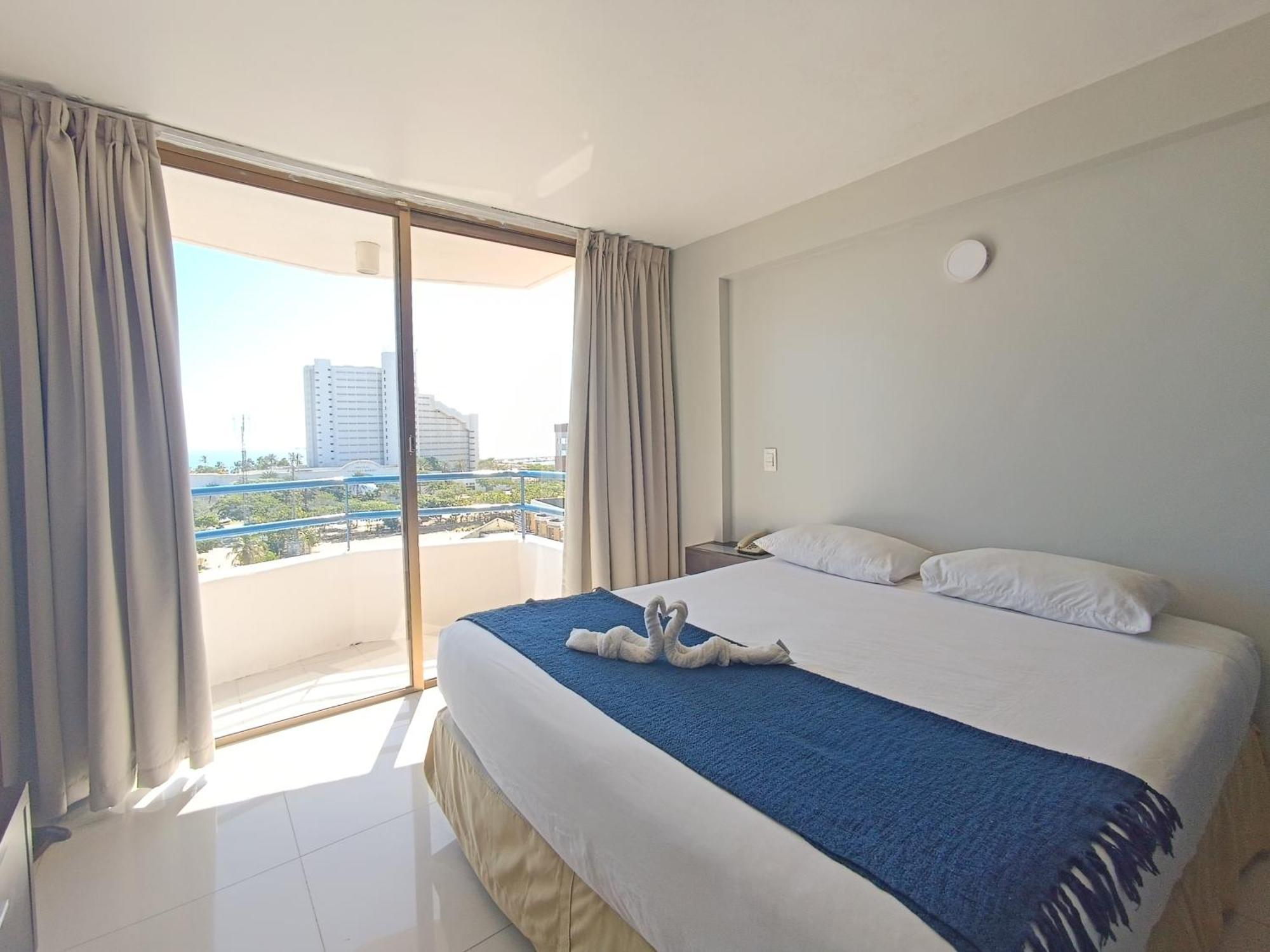 Hotel Margarita Dynasty 波拉马尔 外观 照片