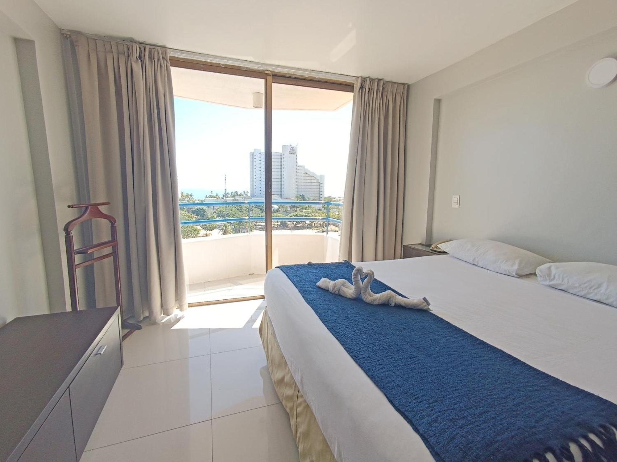 Hotel Margarita Dynasty 波拉马尔 外观 照片