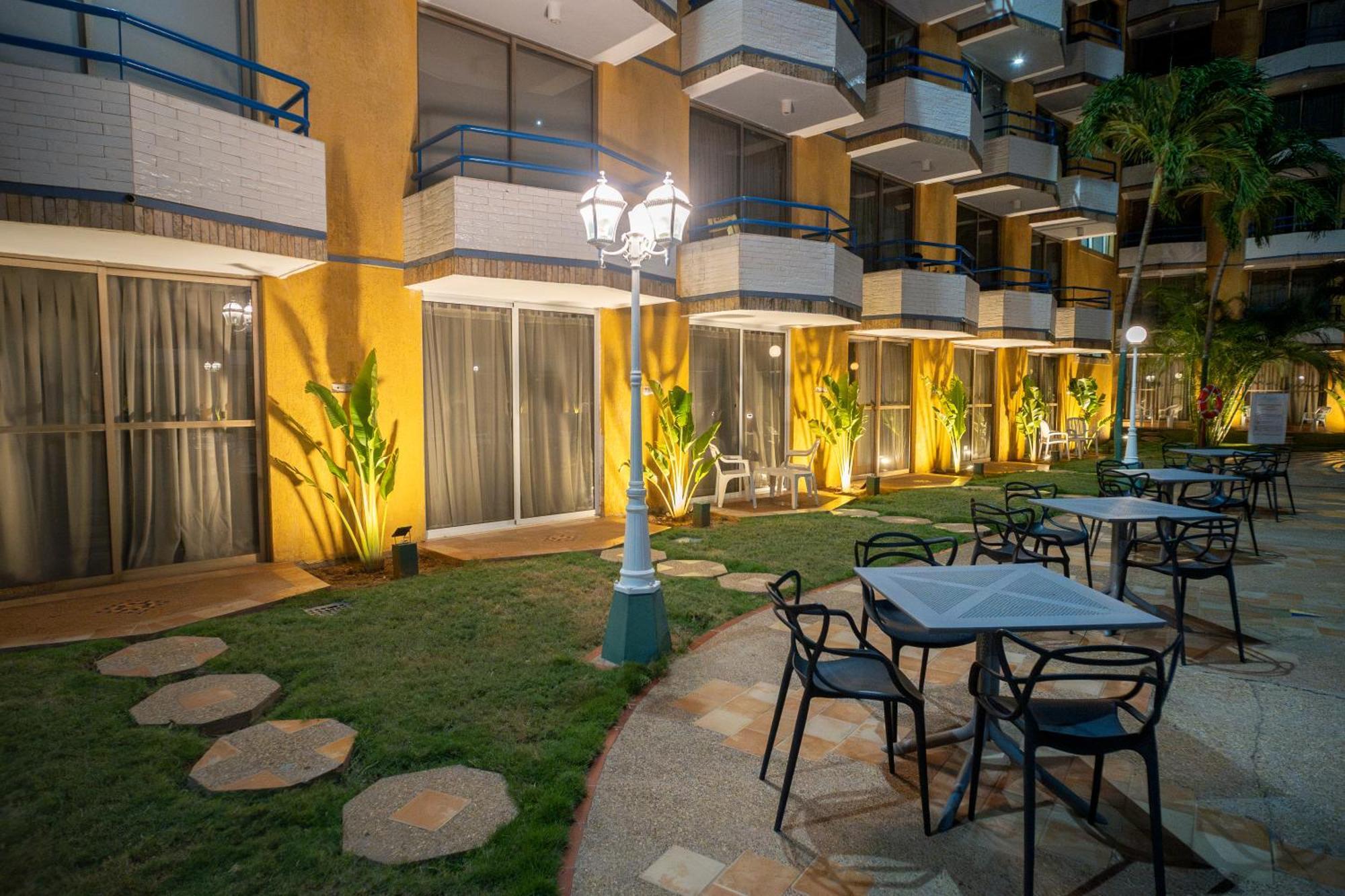 Hotel Margarita Dynasty 波拉马尔 外观 照片