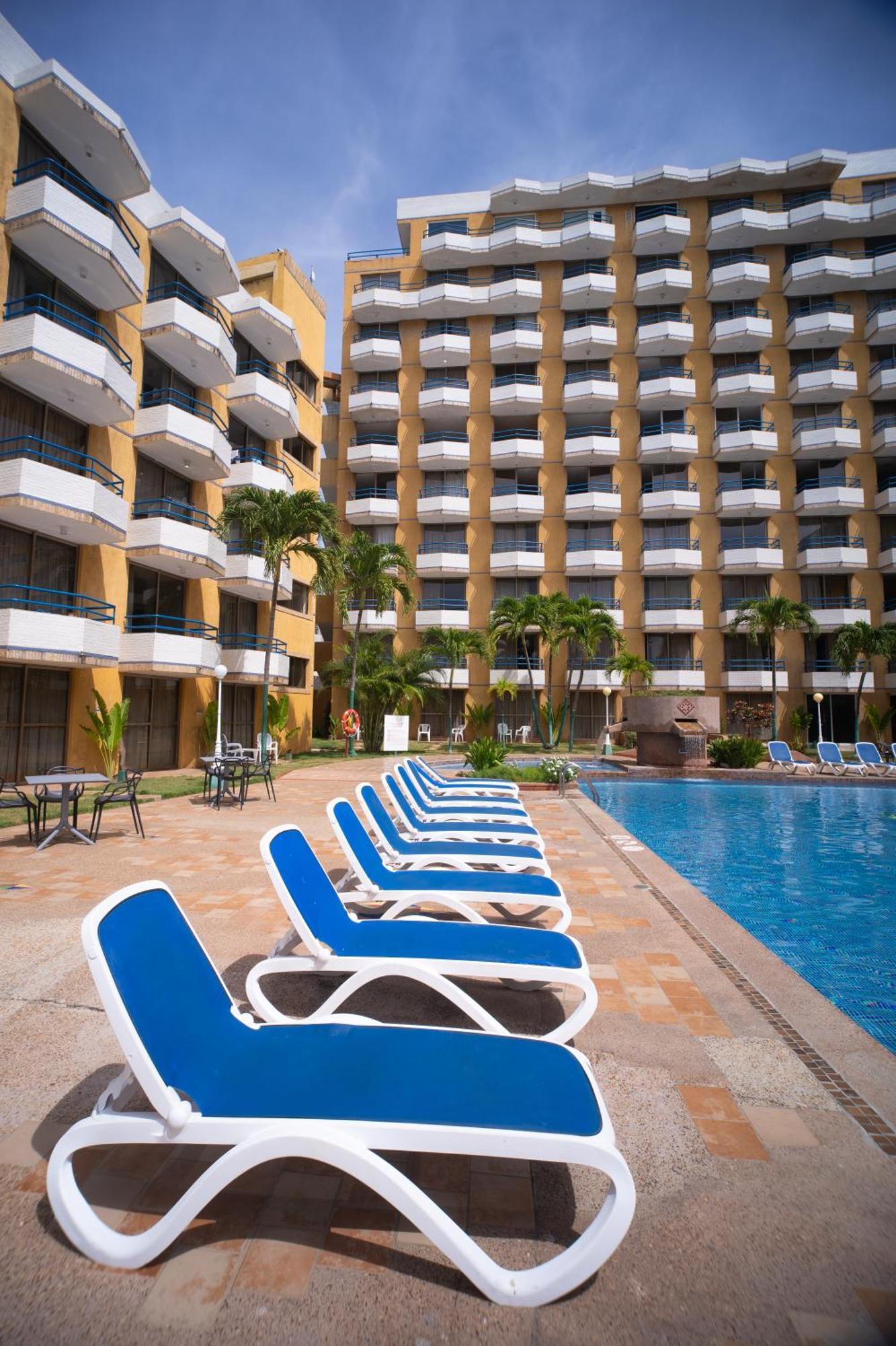 Hotel Margarita Dynasty 波拉马尔 外观 照片
